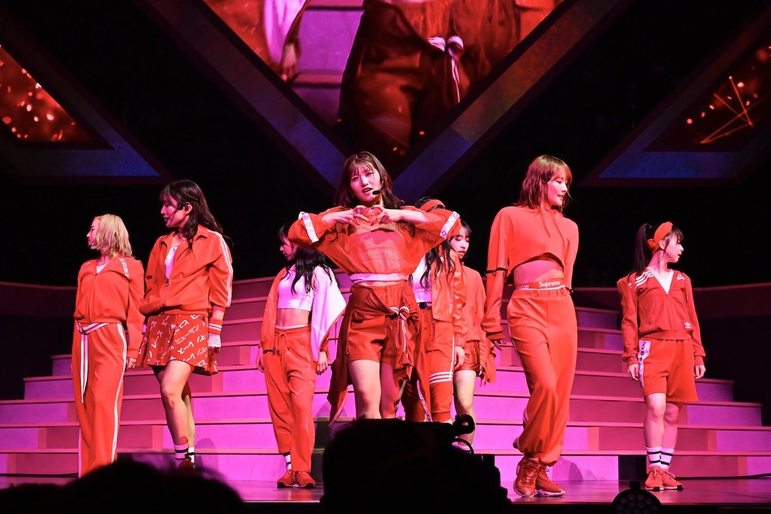 ＜AKB48 20th Year 春コンサート2025村山彩希 卒業コンサート 〜りんごの花が咲く頃に〜＞東京ガーデンシアター（2025年5月6日／©AKB48）