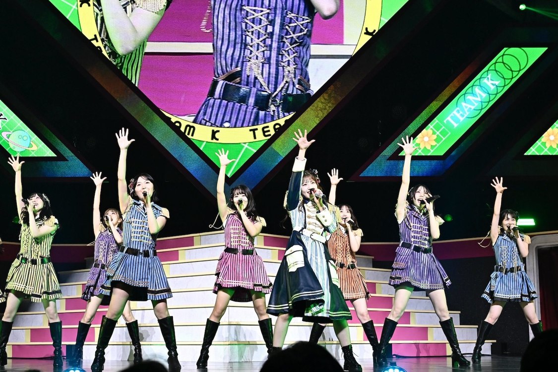 ＜AKB48 20th Year 春コンサート2025村山彩希 卒業コンサート 〜りんごの花が咲く頃に〜＞東京ガーデンシアター（2025年5月6日／©AKB48）