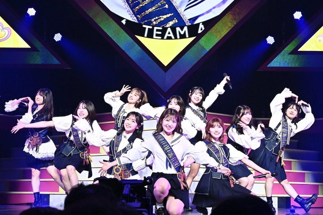 ＜AKB48 20th Year 春コンサート2025村山彩希 卒業コンサート 〜りんごの花が咲く頃に〜＞東京ガーデンシアター（2025年5月6日／©AKB48）