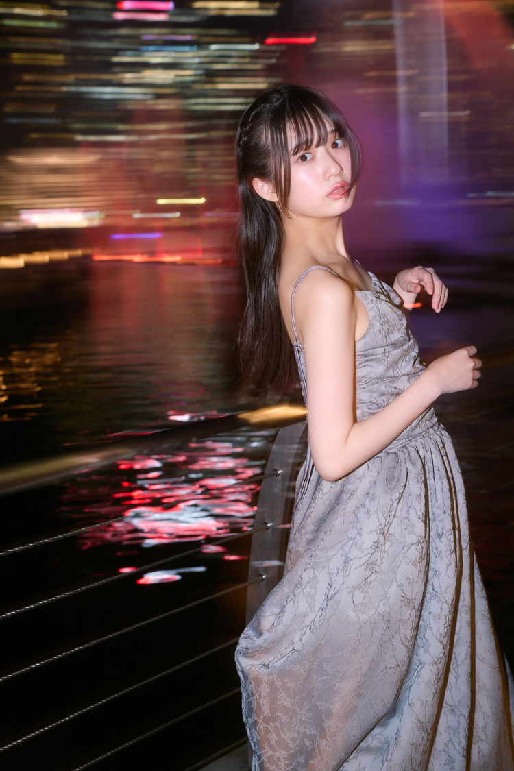 小久保柚乃2nd写真集『こくぼづかん 2』（©中村和孝／小学館）