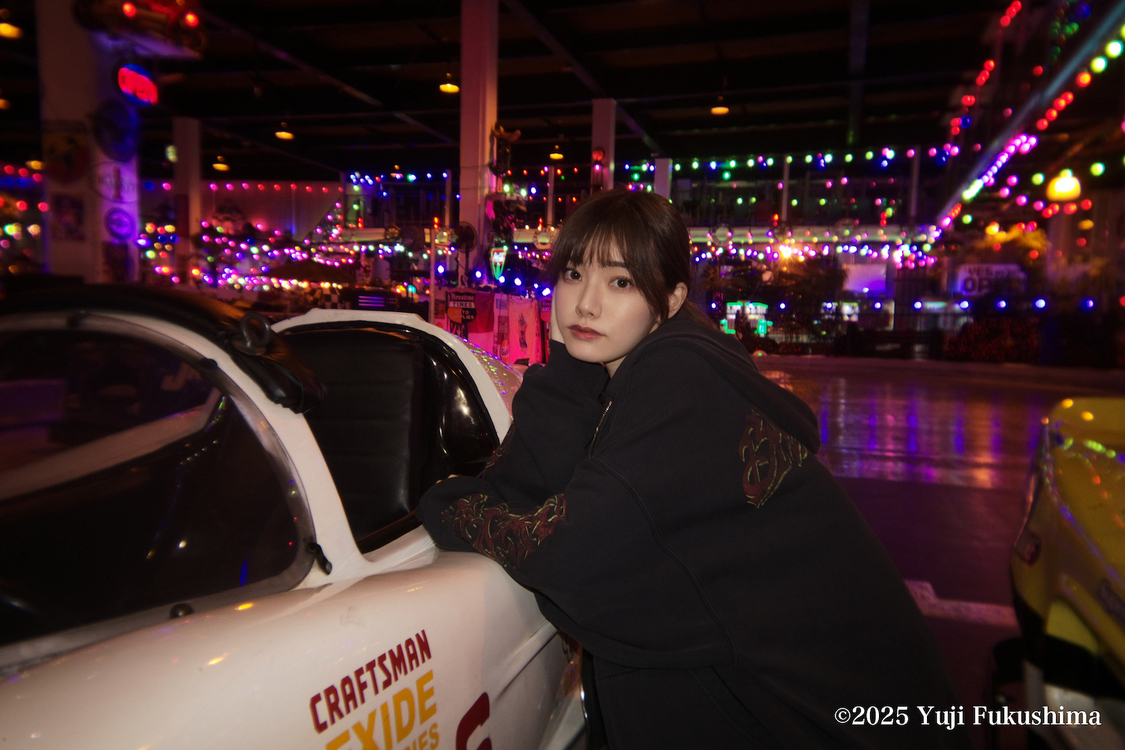 宮下玲奈 × 福島裕二写真展＜キャットウォーク＞