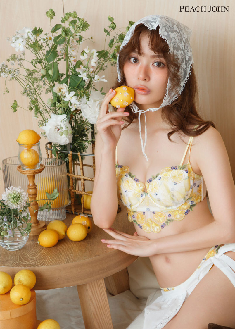 内田理央×PEACH JOHN