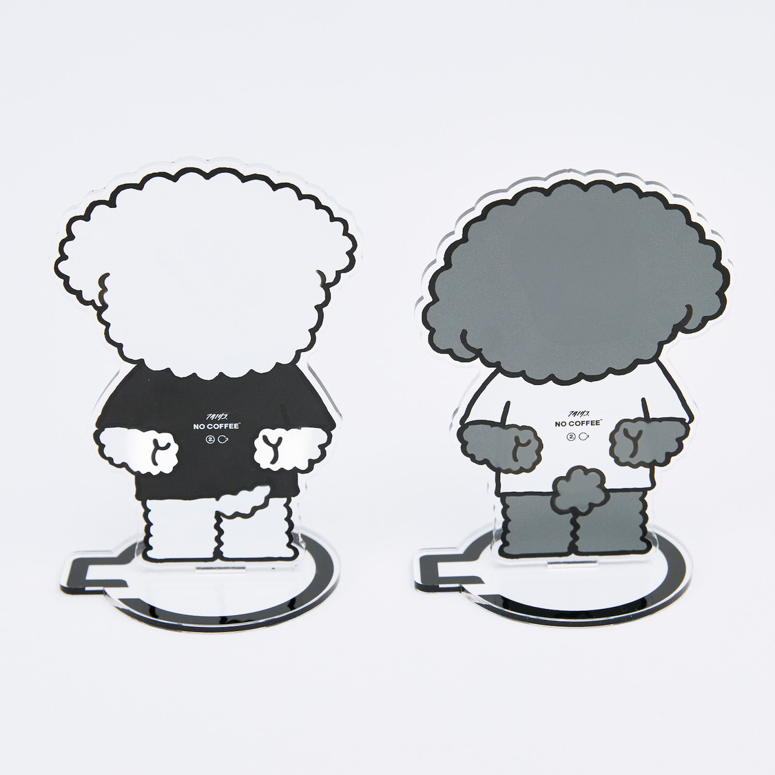 「アクリルスタンド（エヌオくん／シオフィちゃん）」