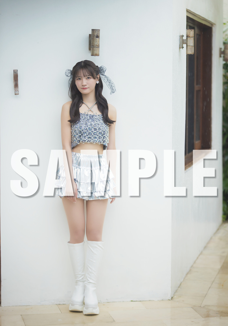 『SKE48 中野愛理1st写真集 可愛いと言って欲しい』HMV＆BOOKS SHIBUYA お渡し会限定特典（(C)KADOKAWA (C)Zest, Inc. 撮影：田中智久）