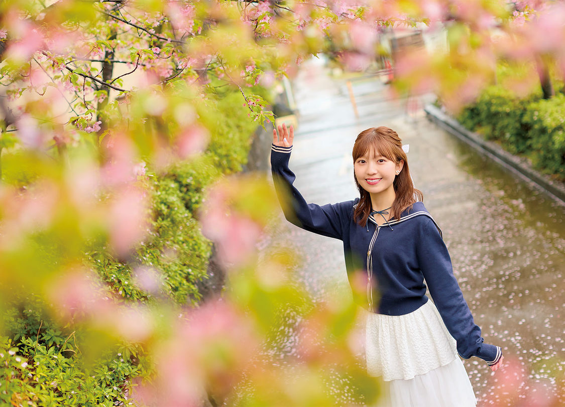 『BEYOOOOONDS PHOTOBOOK 「Now and From Now On」』