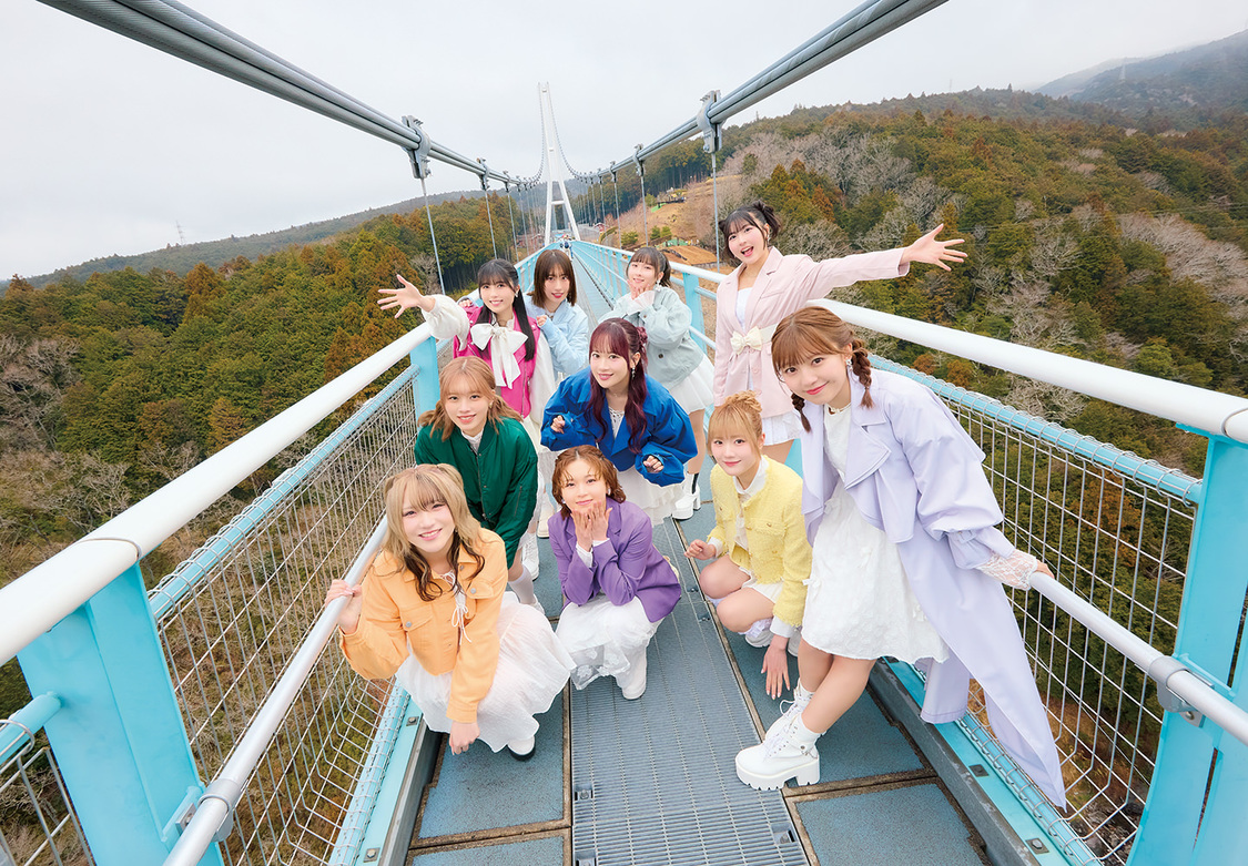 『BEYOOOOONDS PHOTOBOOK 「Now and From Now On」』