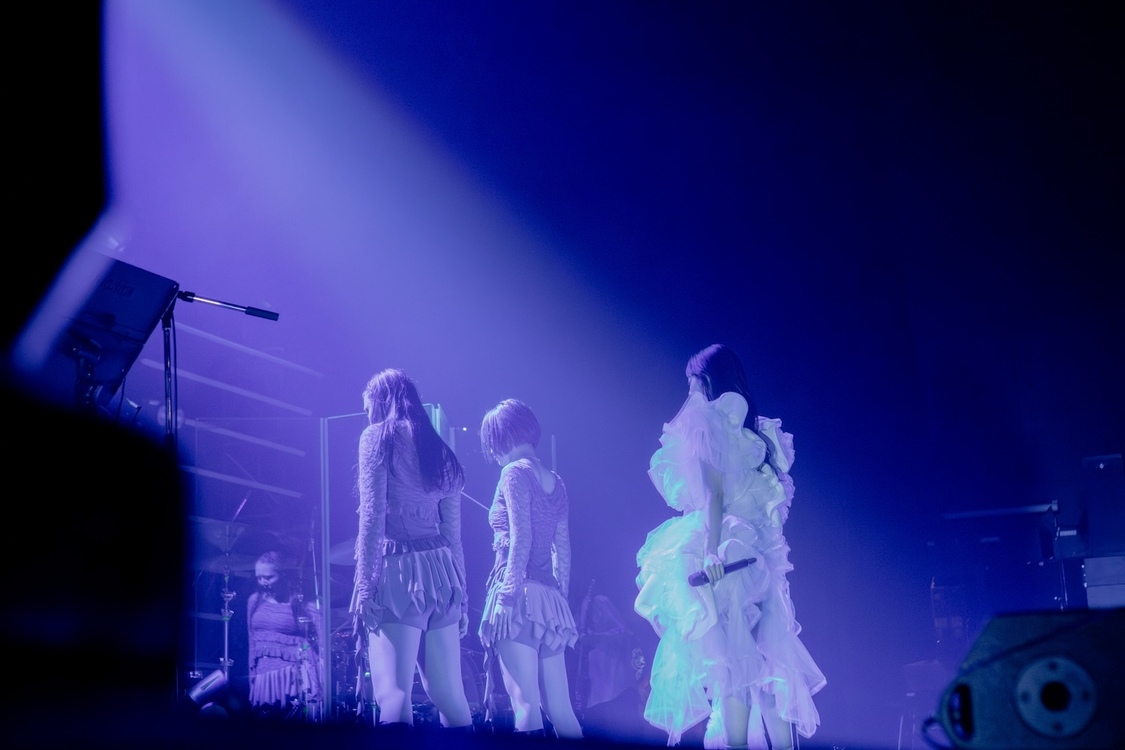 鈴木愛理 LIVE 2025〜Oops！〜