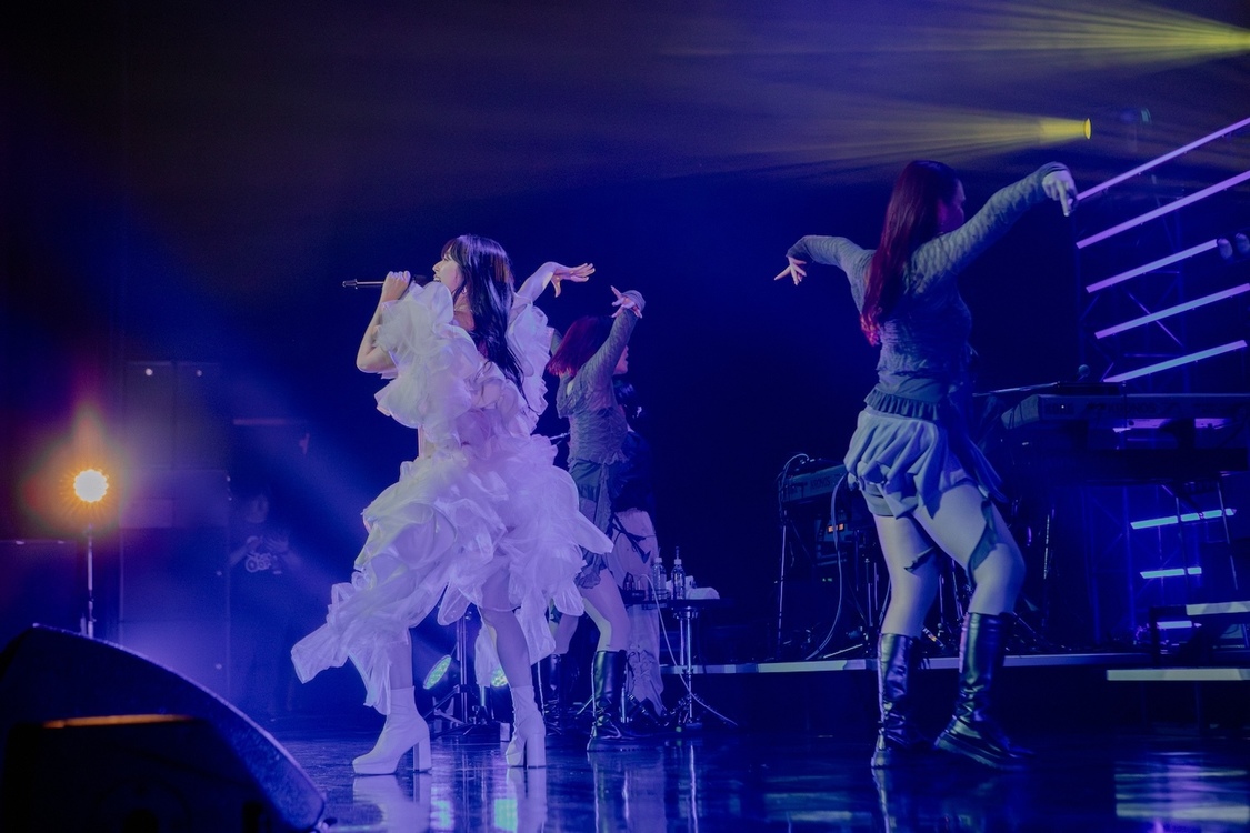 鈴木愛理 LIVE 2025〜Oops！〜