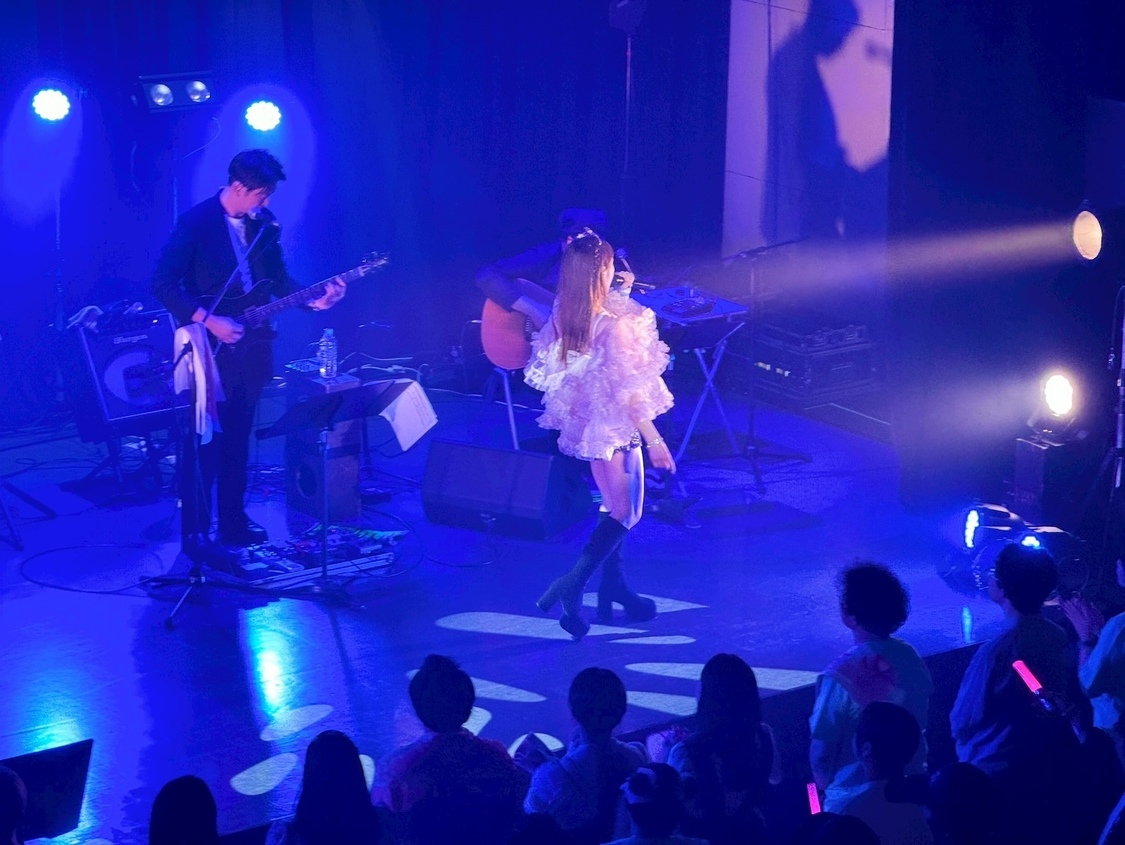 加護亜依、デビュー25周年記念ワンマンライブ＜加護亜依ステーション25 ～これからも止まらずに行くぜぃ～＞（6月14日）