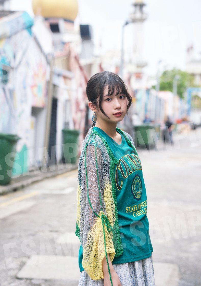 小久保柚乃2nd写真集『こくぼづかん 2』特典生写真（©中村和孝／小学館）