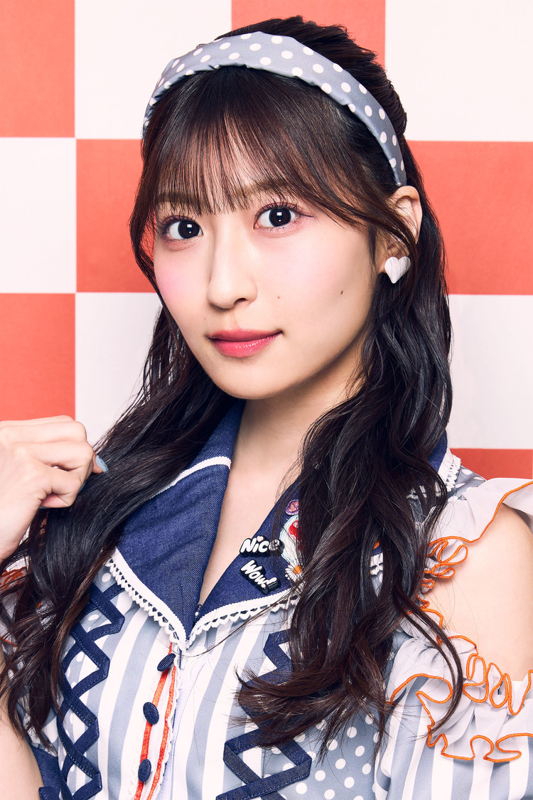 PRONTOタイアップの新衣装・新アーティスト写真