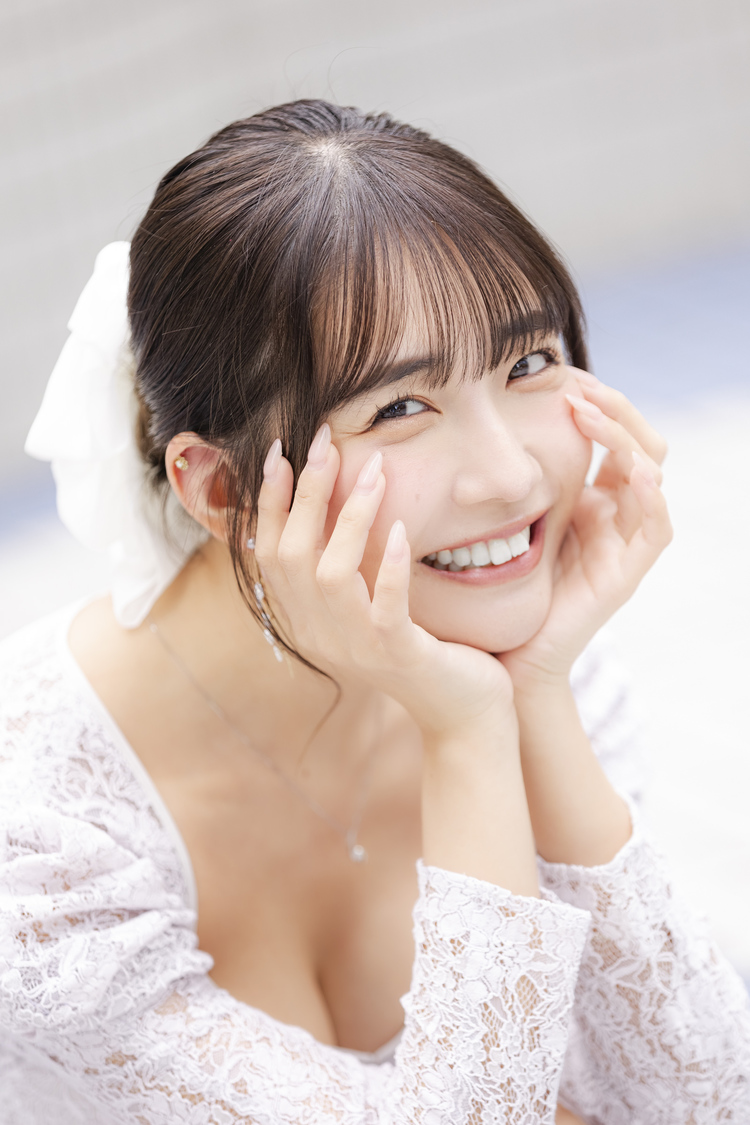 天羽希純（#2i2）