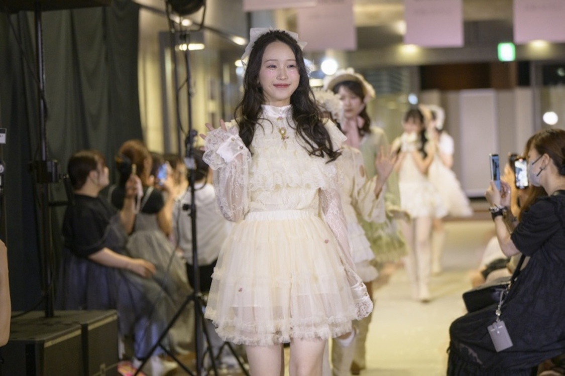 ＜LARME×高嶺のなでしこ スペシャルファッションショー＞／Photo by 林晋介