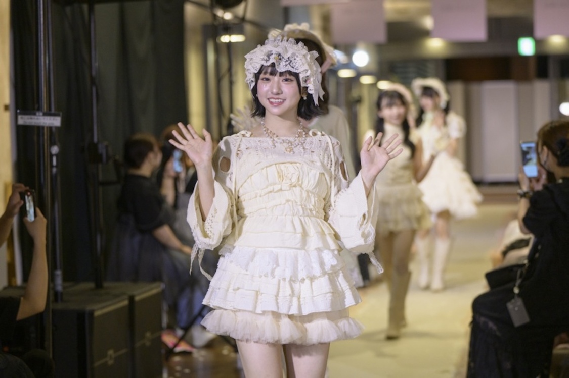 ＜LARME×高嶺のなでしこ スペシャルファッションショー＞／Photo by 林晋介