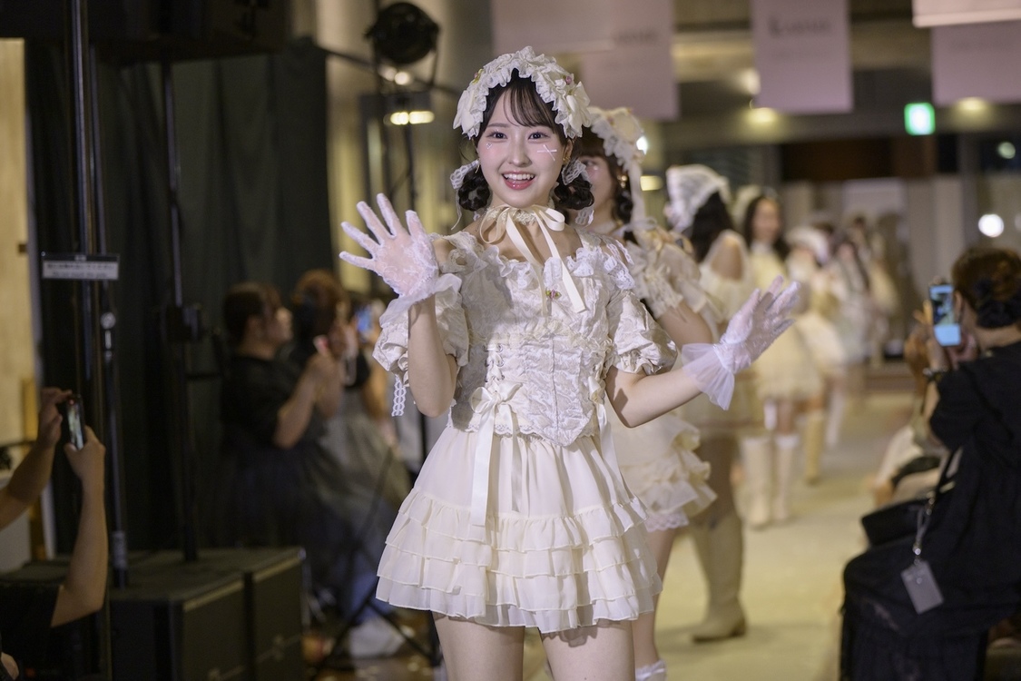 ＜LARME×高嶺のなでしこ スペシャルファッションショー＞／Photo by 林晋介