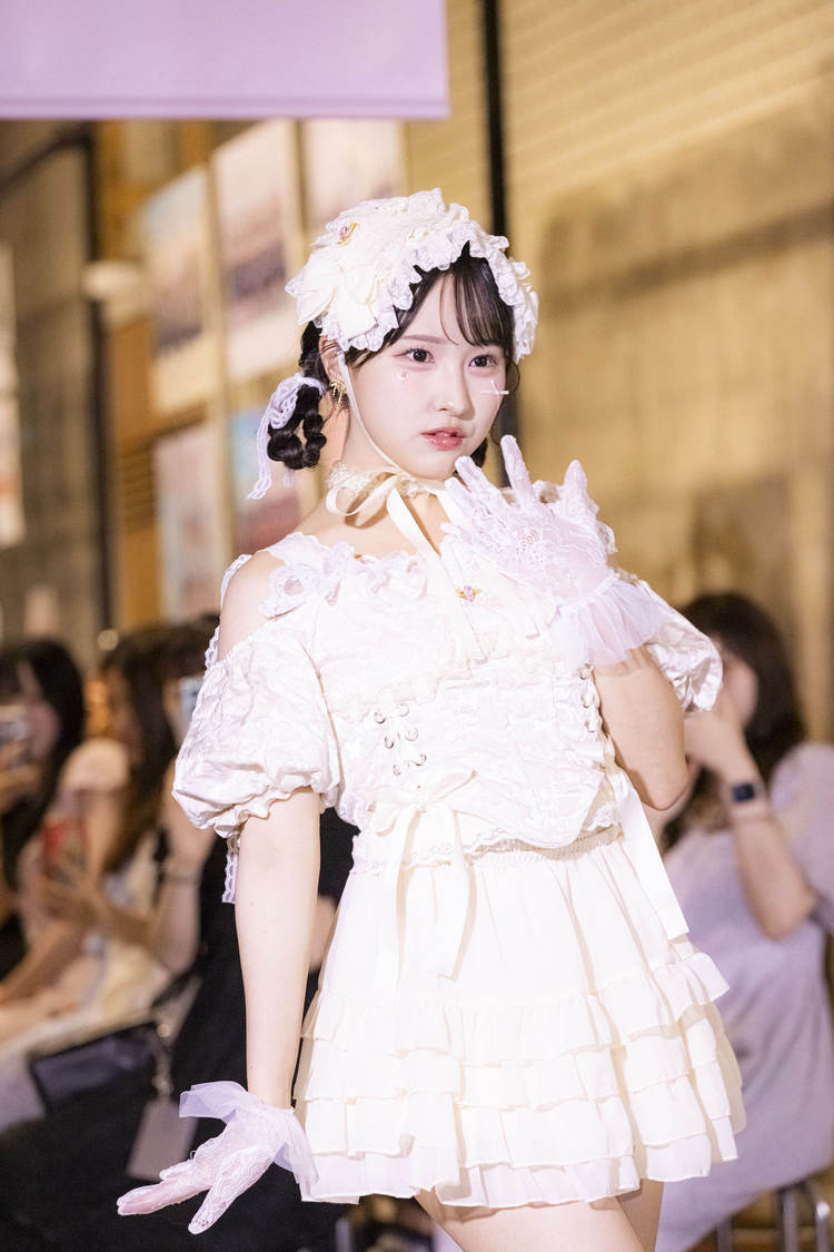 東山恵里沙＜『LARME×高嶺のなでしこ SPECIAL COLLABORATION WEEK』スペシャルファッションショー＞マーチエキュート神田万世橋（2025年6月25日）