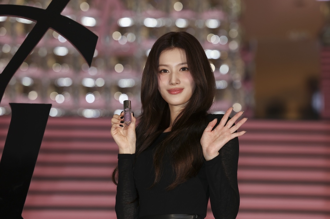 ＜YSL BEAUTY LOVE GAME TOKYO UNDERGROUND＞©YSL BEAUTY