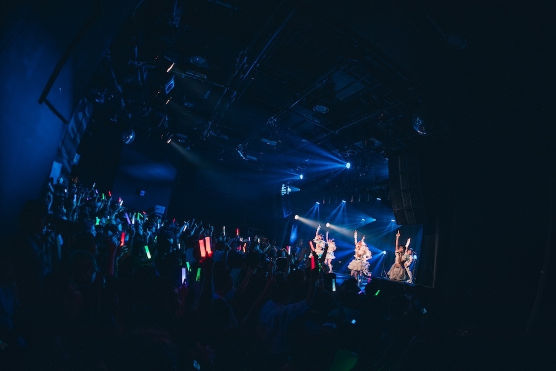 Mirror,Mirror＜ミライトフライト〜風〜＞｜代官山UNIT