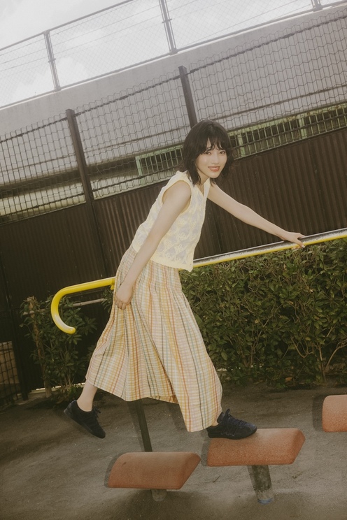 『B.L.T.2025年9月号』林瑠奈(乃木坂46)カット(東京ニュース通信社刊)撮影/細居幸次郎