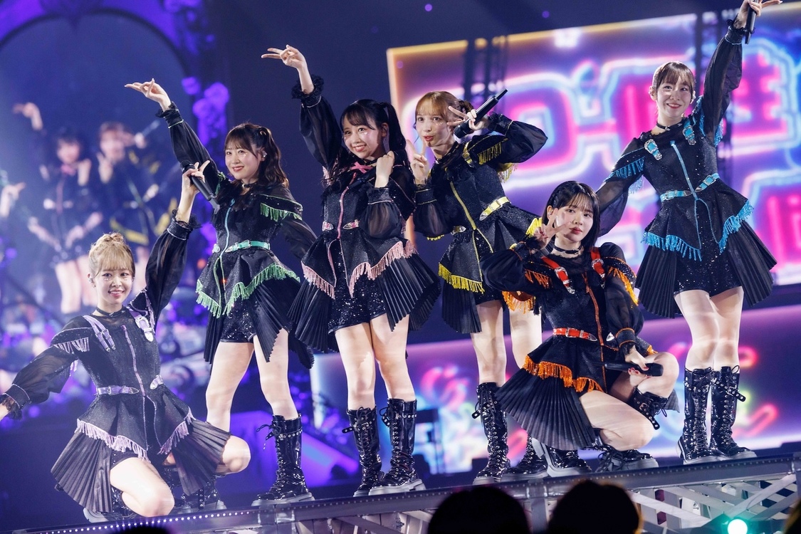 ＜さいたまスーパーアリーナ25周年 FRUITS ZIPPER 3rd ANNIVERSARY 超超超めでたいライブ -さん-＞さいたまスーパーアリーナ（2025年8月2日、3日）｜PHOTO：ヨシモリユウナ、高田梓、ハタサト