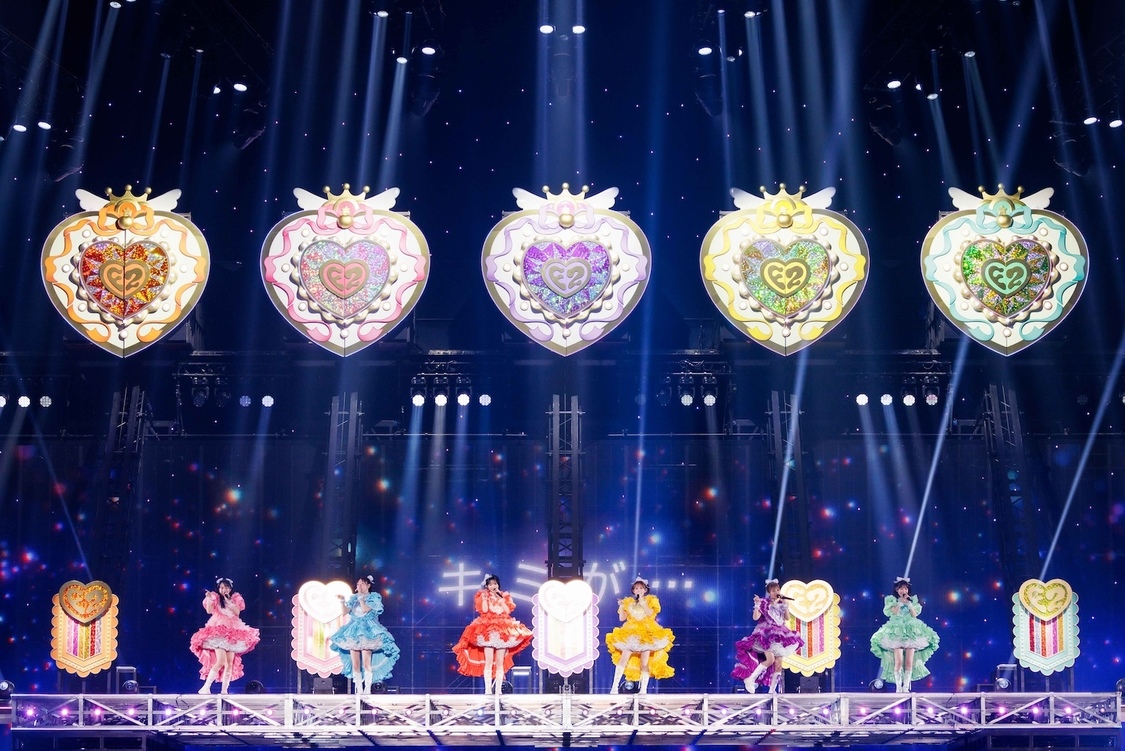 ＜さいたまスーパーアリーナ25周年 FRUITS ZIPPER 3rd ANNIVERSARY 超超超めでたいライブ -さん-＞さいたまスーパーアリーナ（2025年8月2日、3日）｜PHOTO：ヨシモリユウナ、高田梓、ハタサト