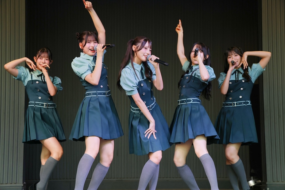 ＜Rain Tree フリーライブ＞ららぽーと立川立飛（2025年8月24日）©OVERSE/KING RECORDS