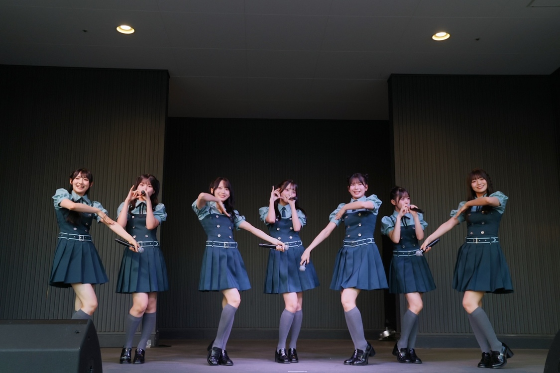 ＜Rain Tree フリーライブ＞ららぽーと立川立飛（2025年8月24日）©OVERSE/KING RECORDS