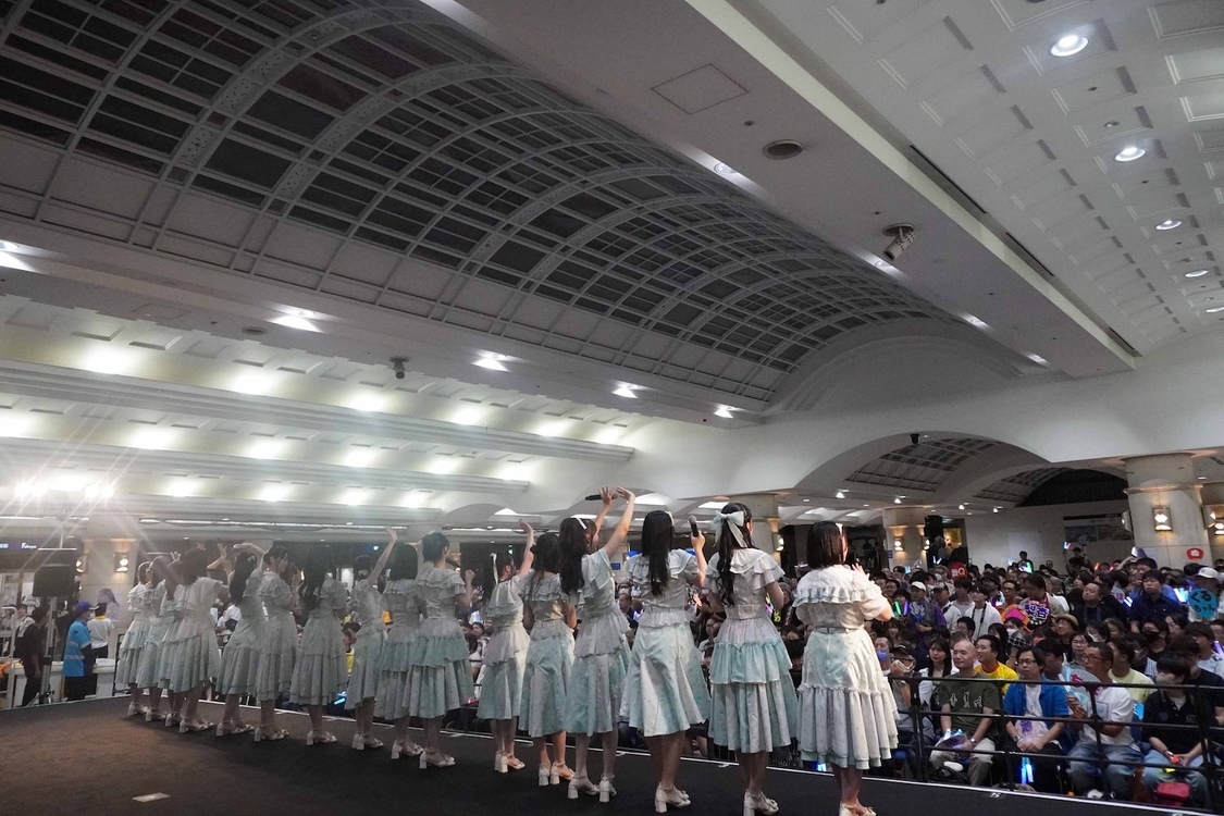 ＜「傷つくことが青春だ」発売日当日イベント＞＠広島駅南口地下広場（2025年8月27日）©STU