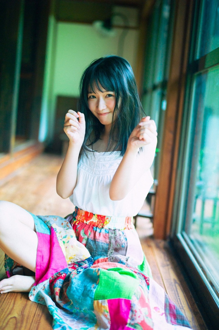 高雄さやか「B.L.T.2025年11月号」（東京ニュース通信社刊）撮影／細居幸次郎