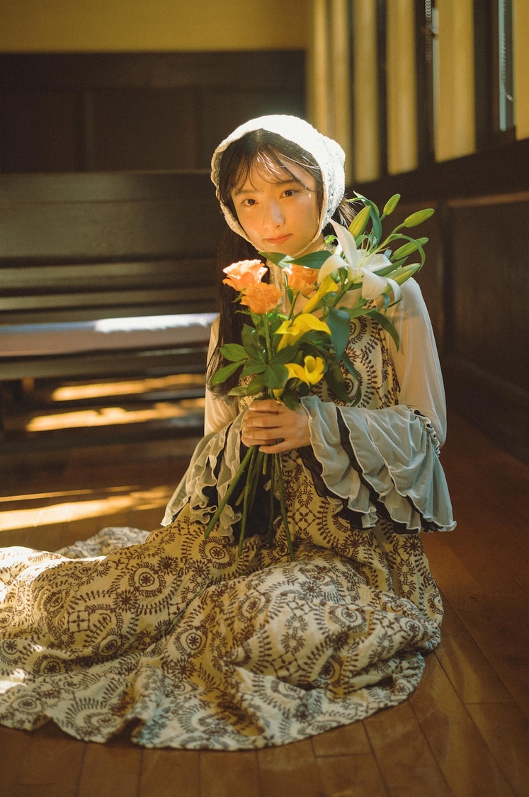 AKB48・白鳥沙怜「B.L.T.2025年11月号」（東京ニュース通信社刊）撮影／ImaTatsu