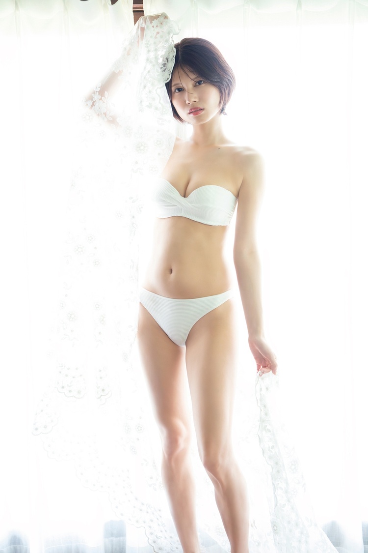 鹿目 凛(C)光文社/週刊FLASH 写真◎佐藤佑一