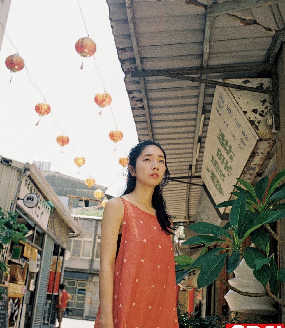 仁村紗和1st写真集『燦爛』（扶桑社）アザーカット