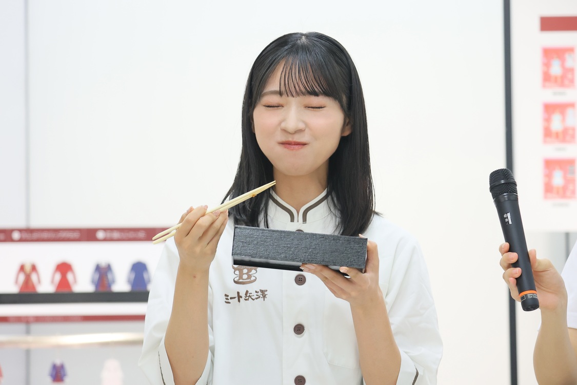 ＜AKB48 収穫祭＞©AKB48