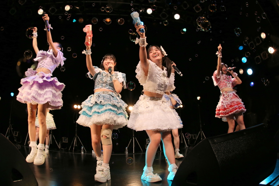 SUPER☆GiRLS＜SUPER☆GiRLS ワンマンライブ 宮崎理奈プロデュース公演 “NICE PARTY!!!～夢のバカ騒ぎ～”＞東京・Spotify O-WEST