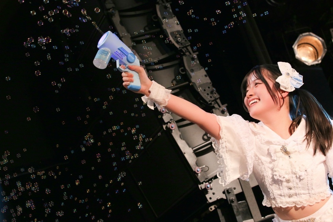 SUPER☆GiRLS＜SUPER☆GiRLS ワンマンライブ 宮崎理奈プロデュース公演 “NICE PARTY!!!～夢のバカ騒ぎ～”＞東京・Spotify O-WEST