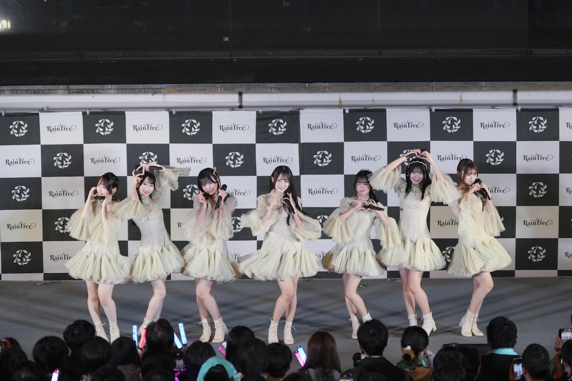 リリースイベント／©OVERSE/KING RECORDS