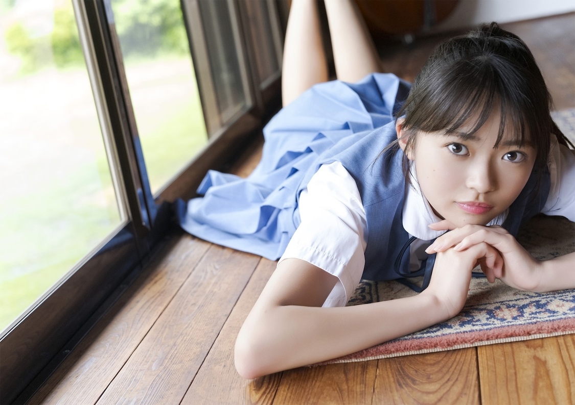 小森香乃『幻夏』　©ワニブックス／撮影：田畑竜三郎