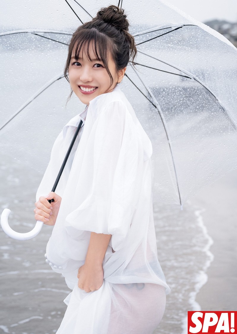 篠崎彩奈『週刊SPA!（12月9日号）』誌面カット