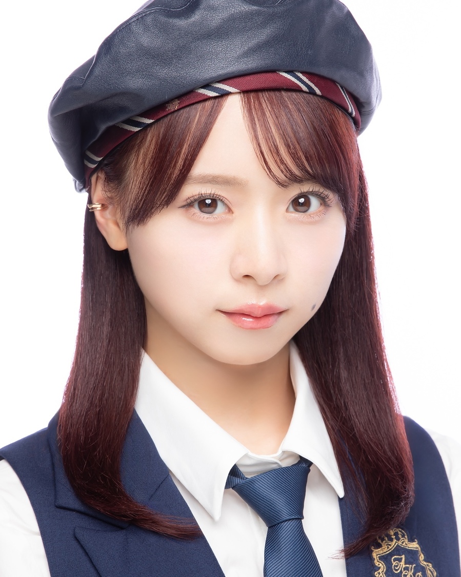 倉野尾成美（4代目AKB48グループ総監督）