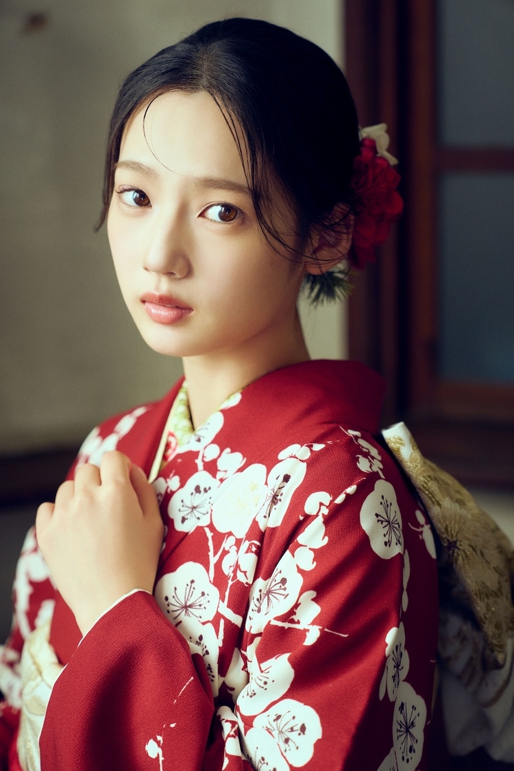 20±SWEET、ハタチ美女8名解禁！