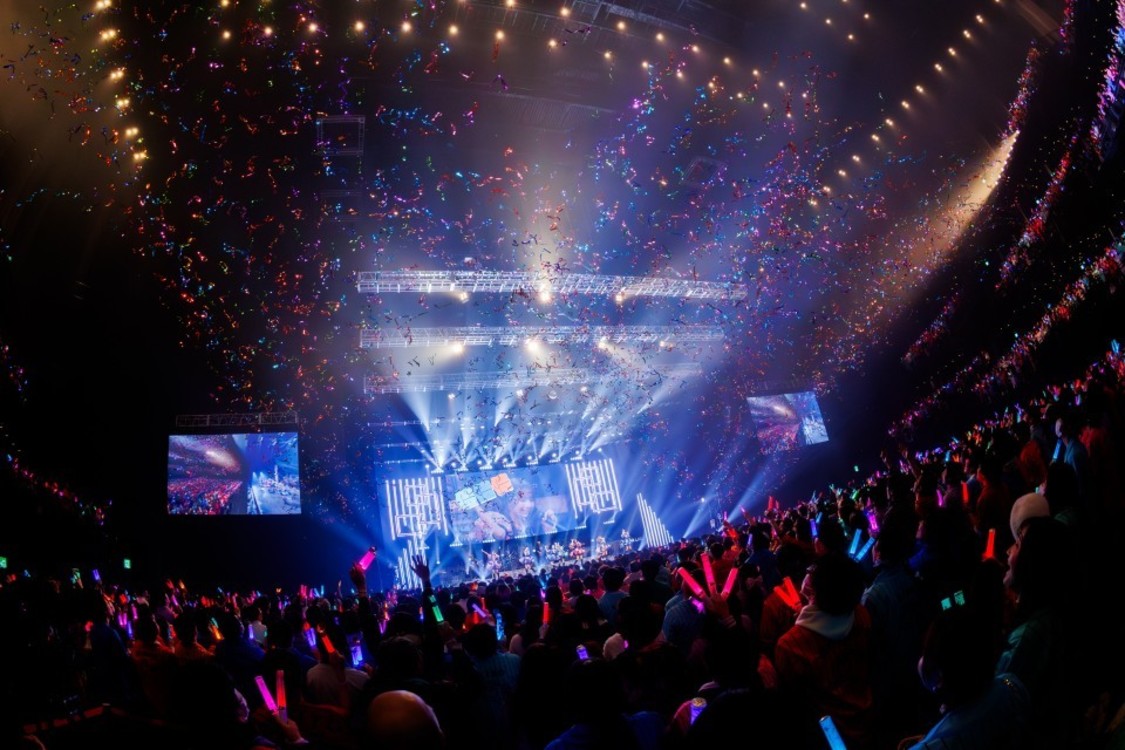 PHOTO：ヨシモリユウナ、石井亜希