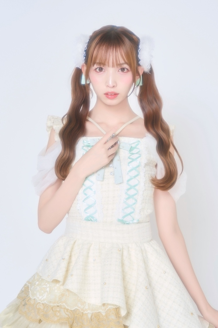 アルテミスの翼、新曲「天才♡バズりーフェイス」のMVを公開！