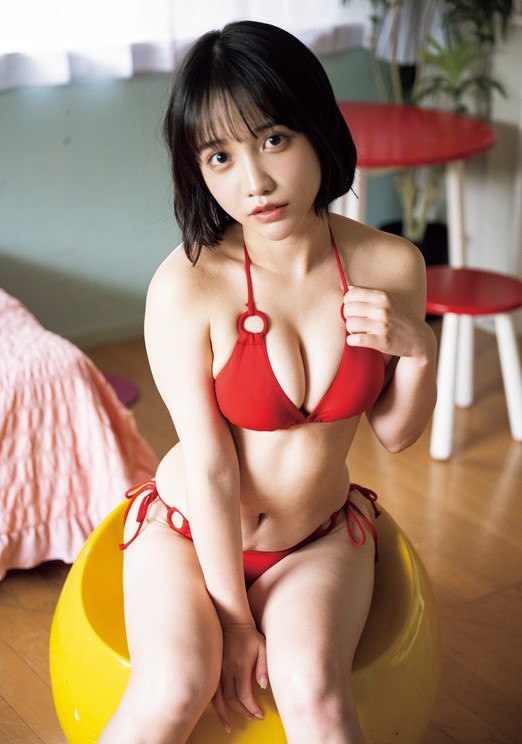 はのんまゆ(撮影/武田敏将 ヘアメイク/大場聡美(エムズアップ) スタイリング/鮎川恵子)