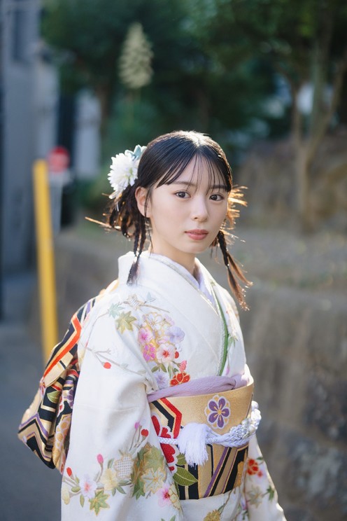 稲熊ひな 「20±SWEET[トゥエンティ・スウィート] 2026　JANUARY」（東京ニュース通信社刊）撮影／HIROKAZU