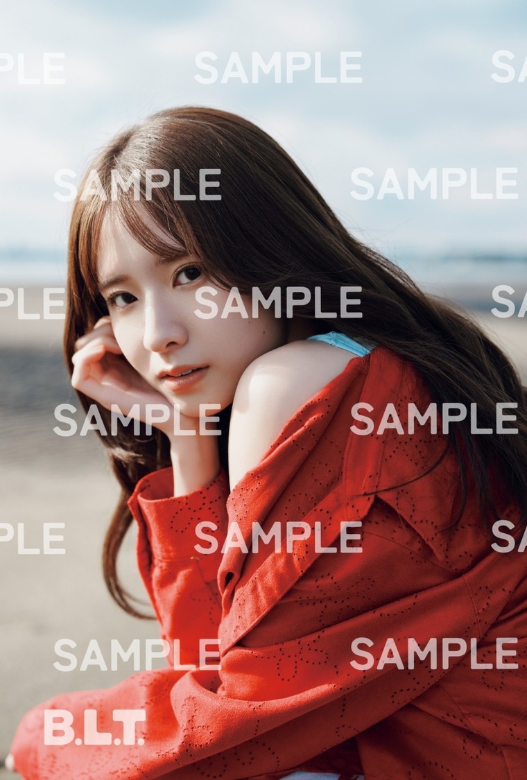 セブン購入特典ポストカード：菅原咲月B