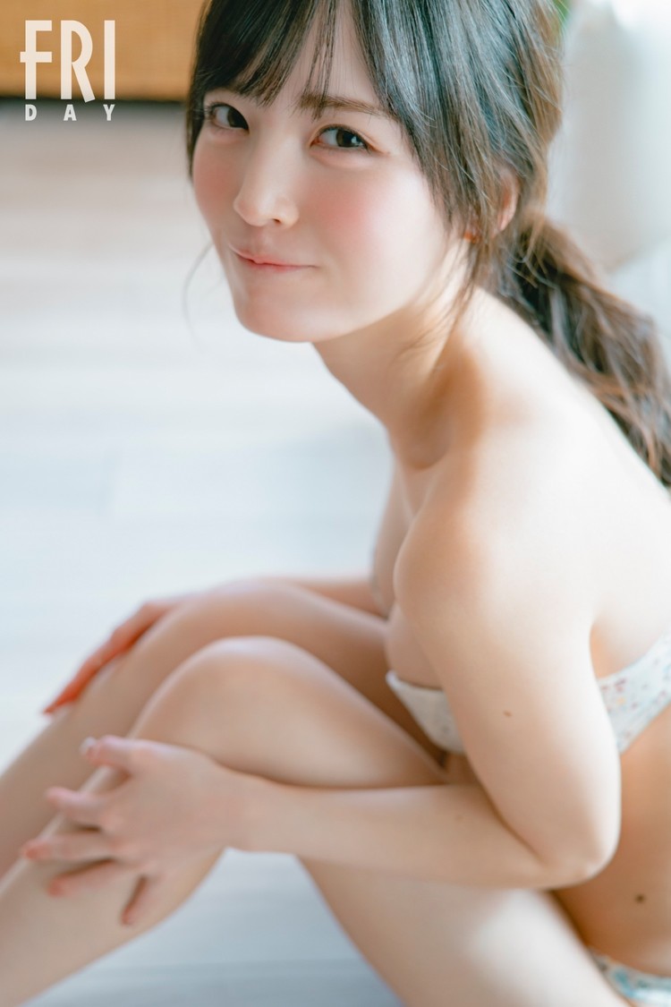 FRIDAY」（講談社） 由良ゆらアザーカット 撮影：U-YA／講談社