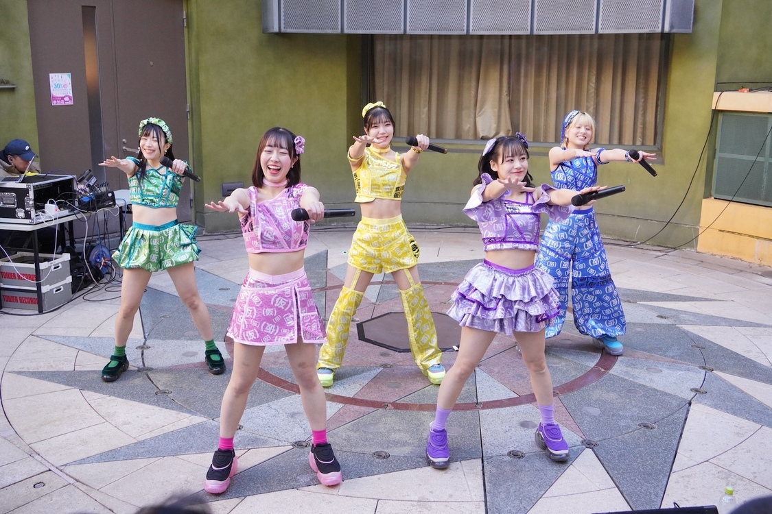 アップアップガールズ（仮）、神奈川・川崎ラ チッタデッラ 中央噴水広場にてフリーライブ開催！