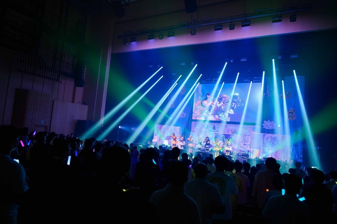 NANIMONO：LIVE PHOTO【DopeZine Inc.】