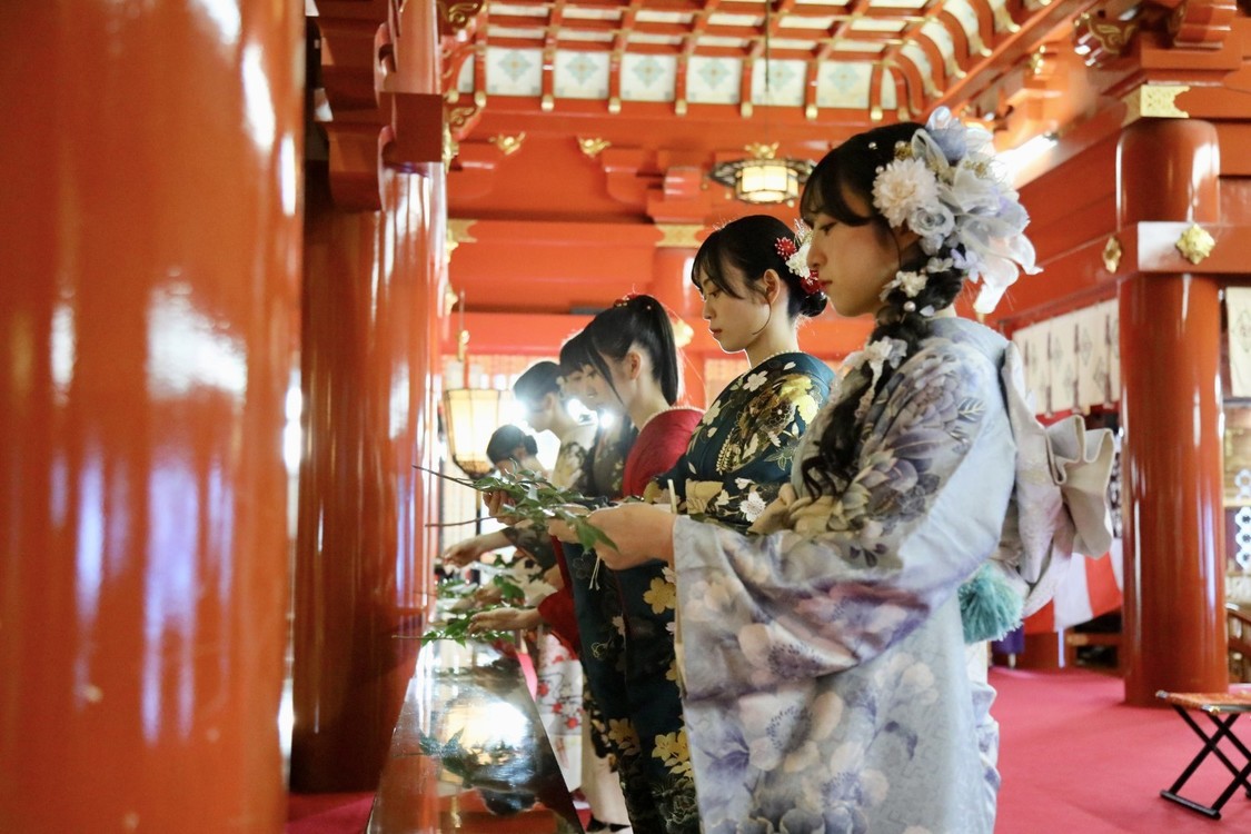 AKB48＜二十歳のつどい＞神田明神（ⒸAKB48）