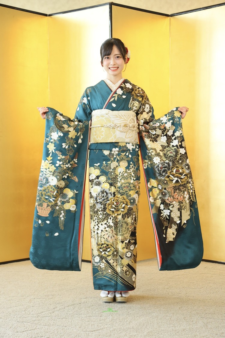 AKB48＜二十歳のつどい＞神田明神（ⒸAKB48）